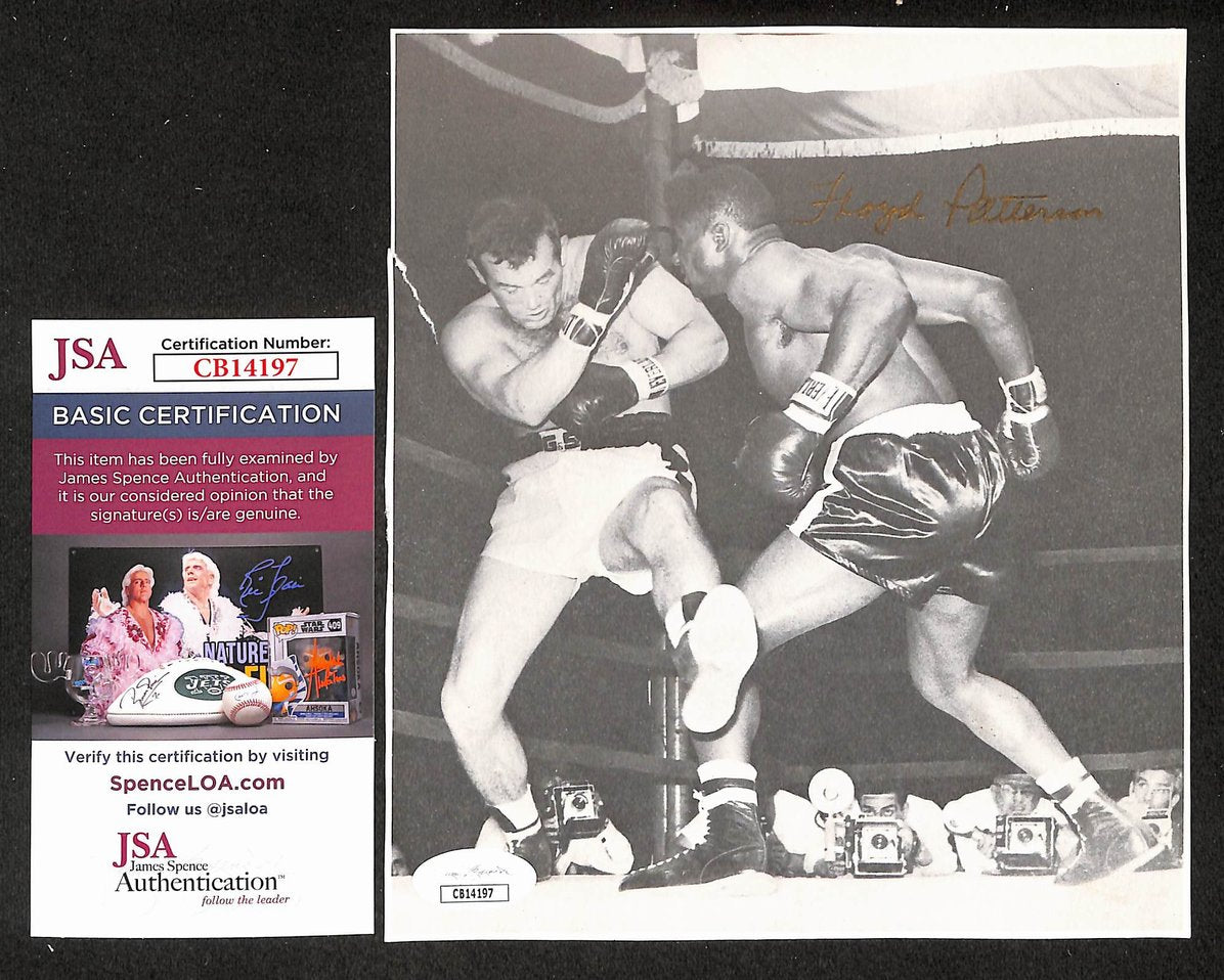 Floyd Patterson Signed/Autographed 6.5x7.5 Newspaper Clipping Boxing JSA 210569