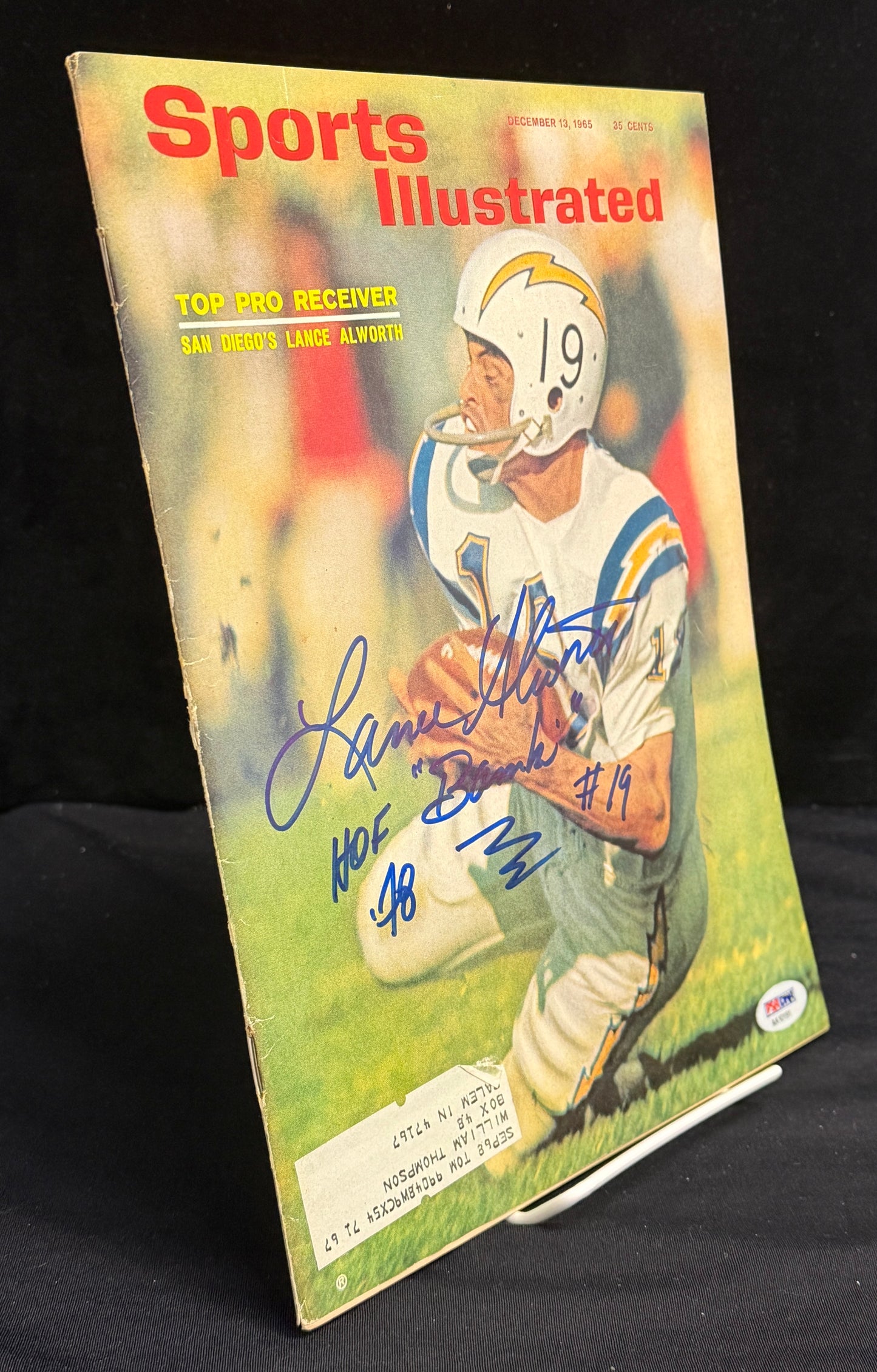 Lance Alworth HOF Signed 1965 Sports Illustrated Chargers PSA/DNA 212109