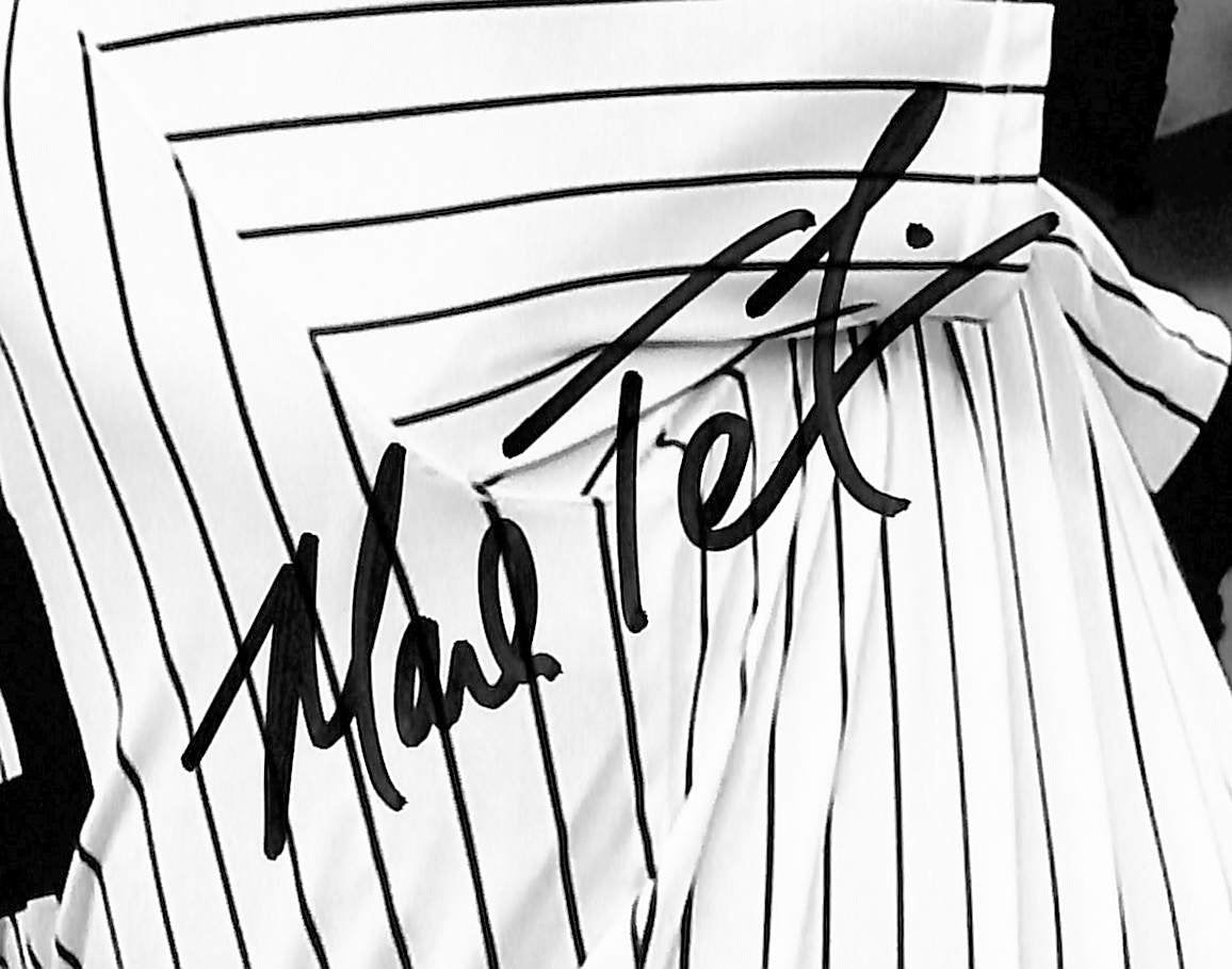 Mark Teixeira Signed/Autographed 8x10 Photo Yankees JSA 213823