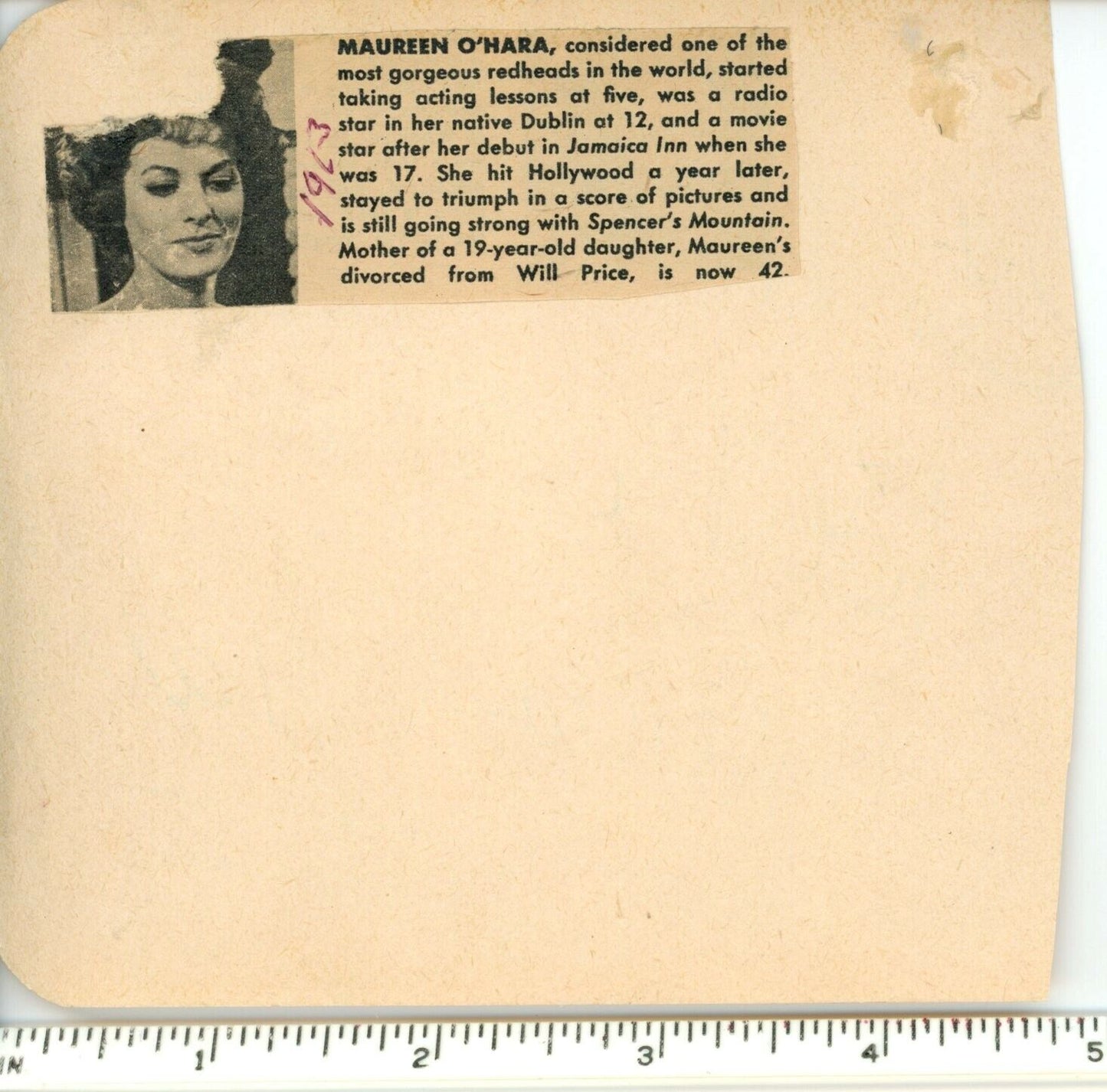 Maureen O'Hara Actress Signed/Inscribed Cut Album Page RARE Photo 159005