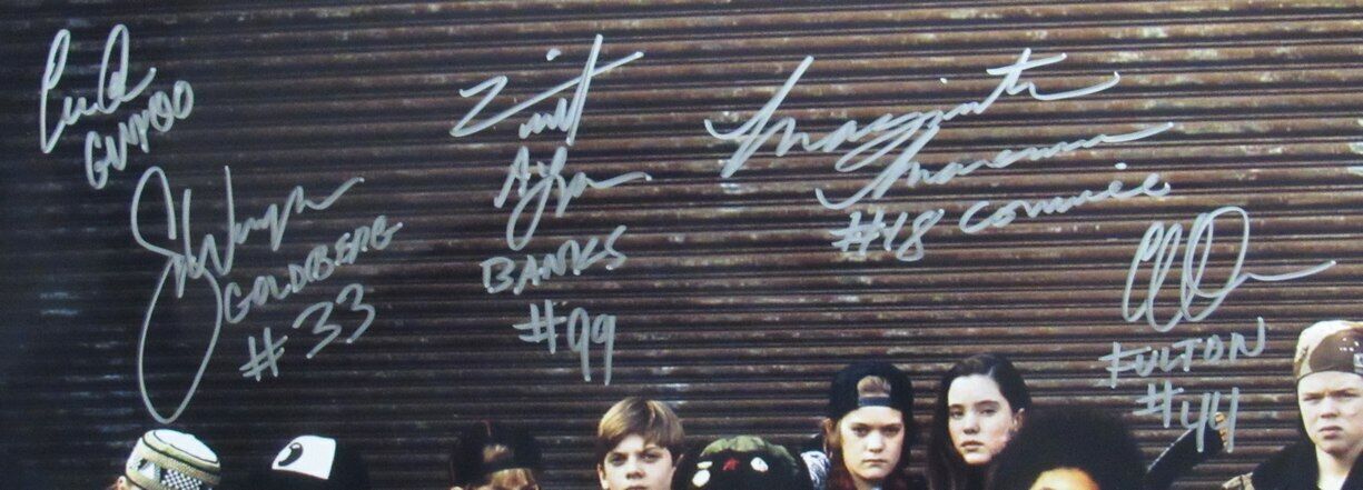 The Mighty Ducks Movie Signed by 10 Cast w/ ESTEVEZ Auto 16x20 Photo JSA 166303