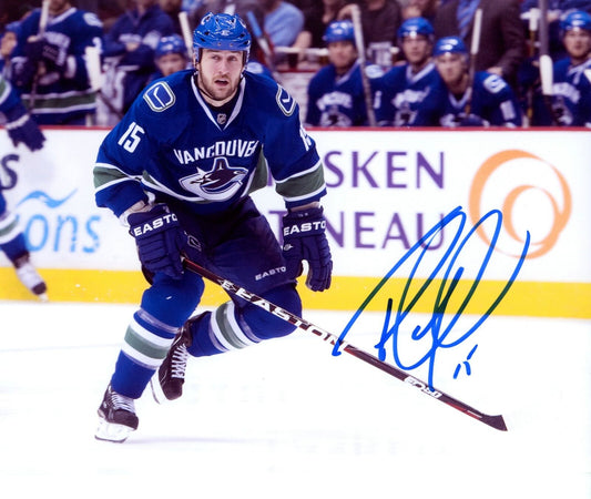 Tanner Glass Vancouver Canucks Signed/Autographed 8x10 Photo 152981