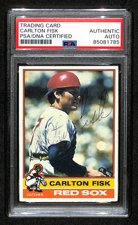 Carlton Fisk HOF Signed 1976 Topps Card #365 Boston Red Sox PSA/DNA 184531