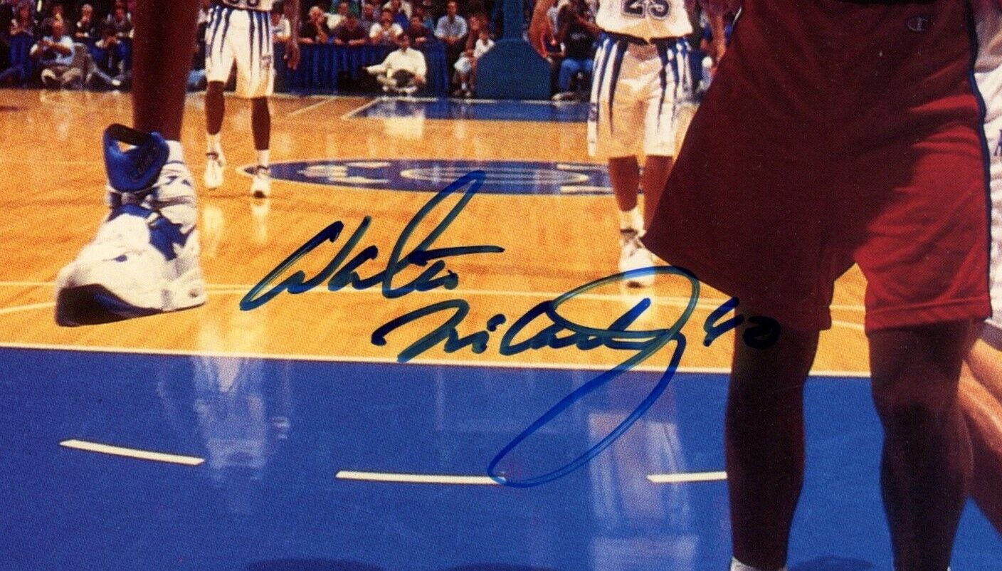 Walter McCarty NY Knicks Signed 1996 Signature Rookies Cert 8x10 Photo 153564