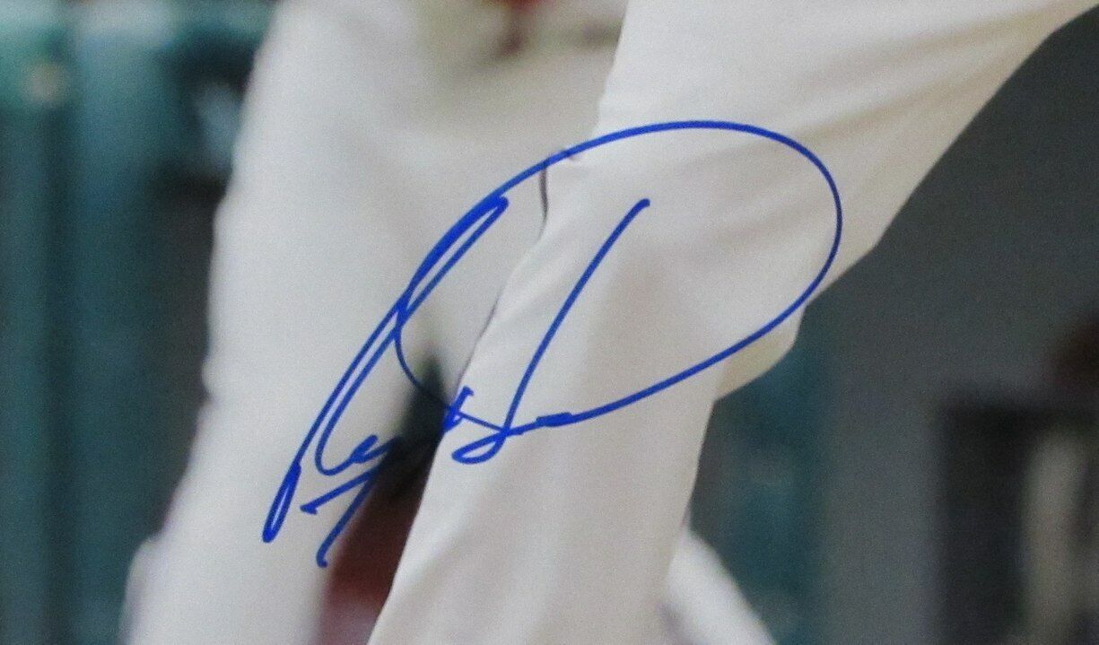 Ryan Howard Philadelphia Phillies Signed/Autographed 16x20 Photo JSA 166594