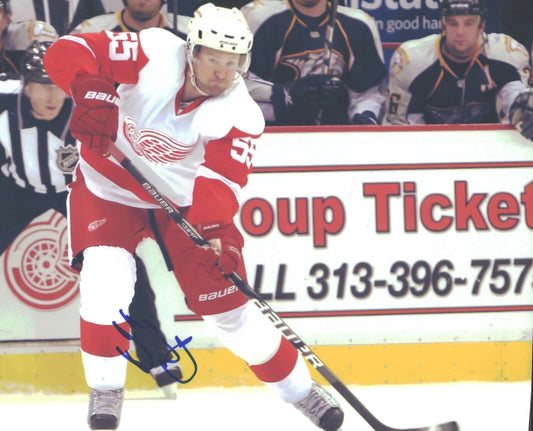 Niklas Kronwall Detroit Red Wings Signed/Autographed 8x10 Photo 152494