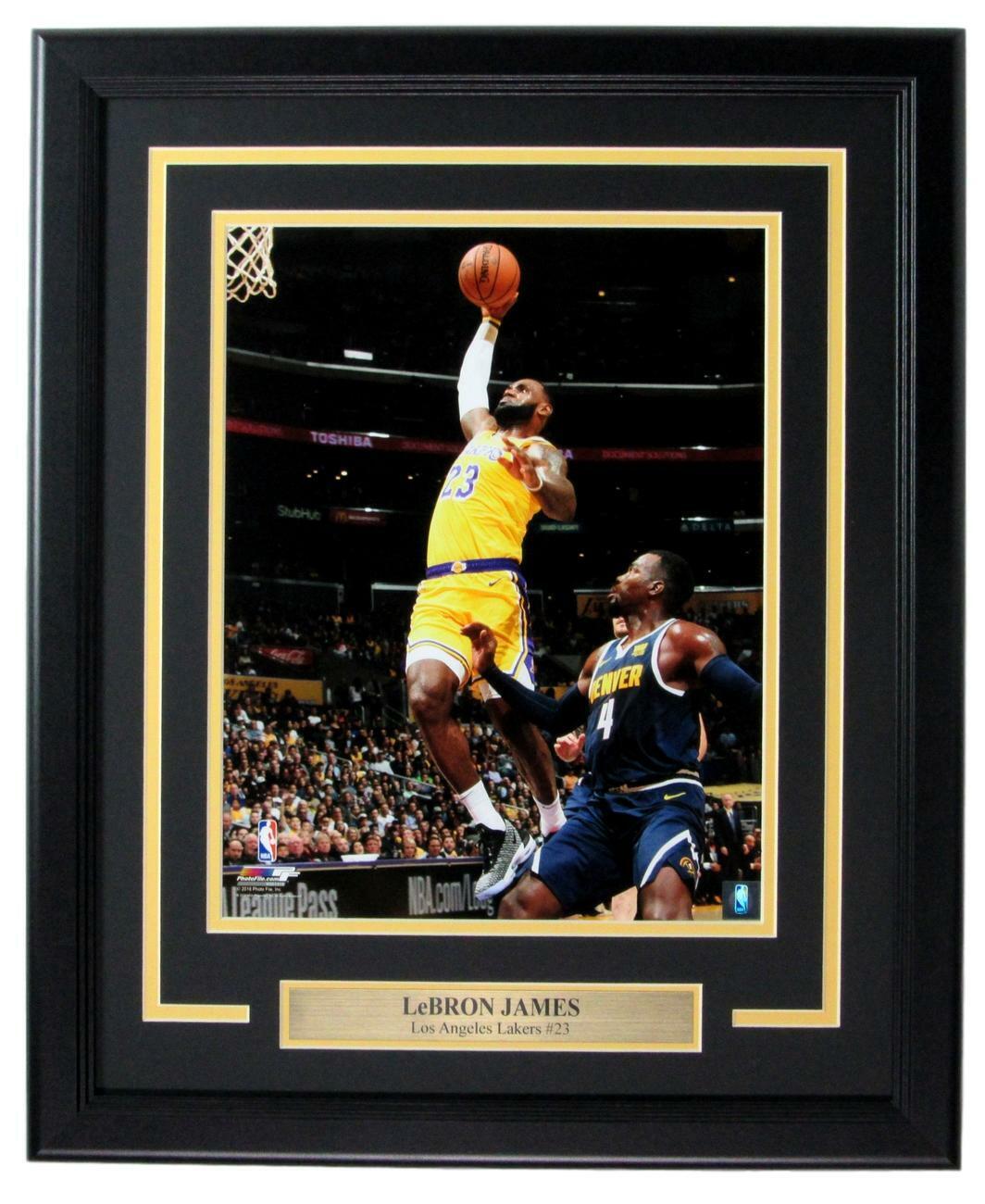 Lebron James Los Angeles Lakers Unsigned 11x14 Photo Framed 155629