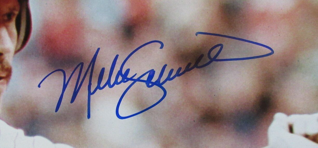 Mike Schmidt HOF Autographed 16x20 Photo Philadelphia Phillies PSA/DNA 177562