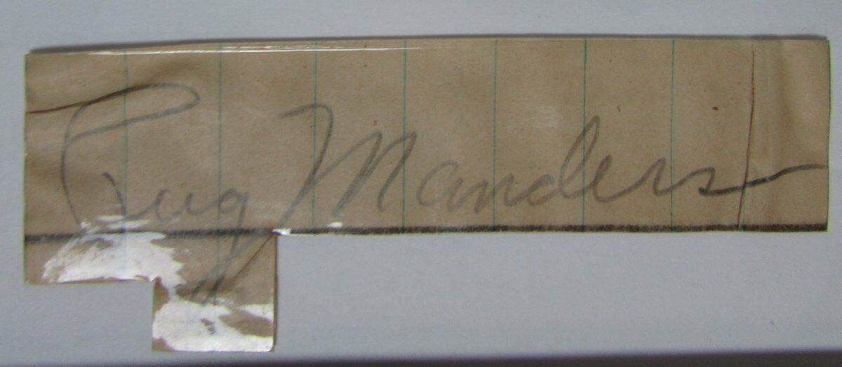 Clarence "Pug" Manders Drake/ Brooklyn FB d.1985 Signed Cut PSA/DNA 145432