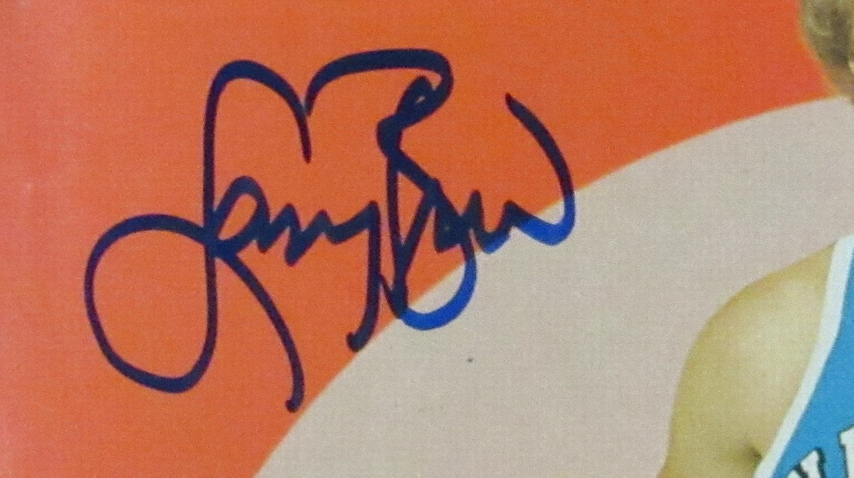 Larry Bird HOF Autographed 11/28/1977 Sports Illustrated Magazine JSA 183302