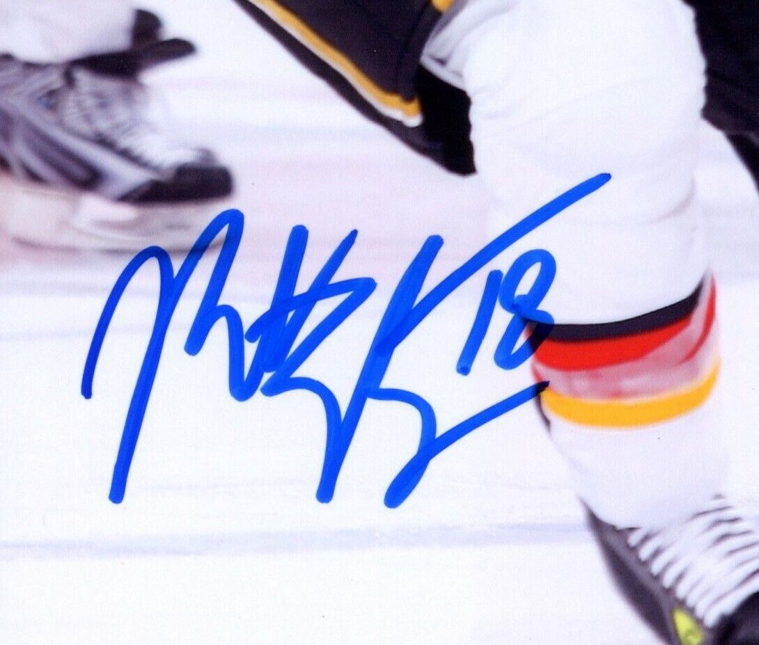Matt Stajan Calgary Flames Signed/Autographed 8x10 Photo 153074