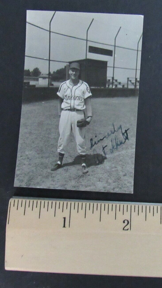 Art Schallock New York Yankees '51-'55 Signed 2x3 B/W Photo/WWII Vet PASS 150208