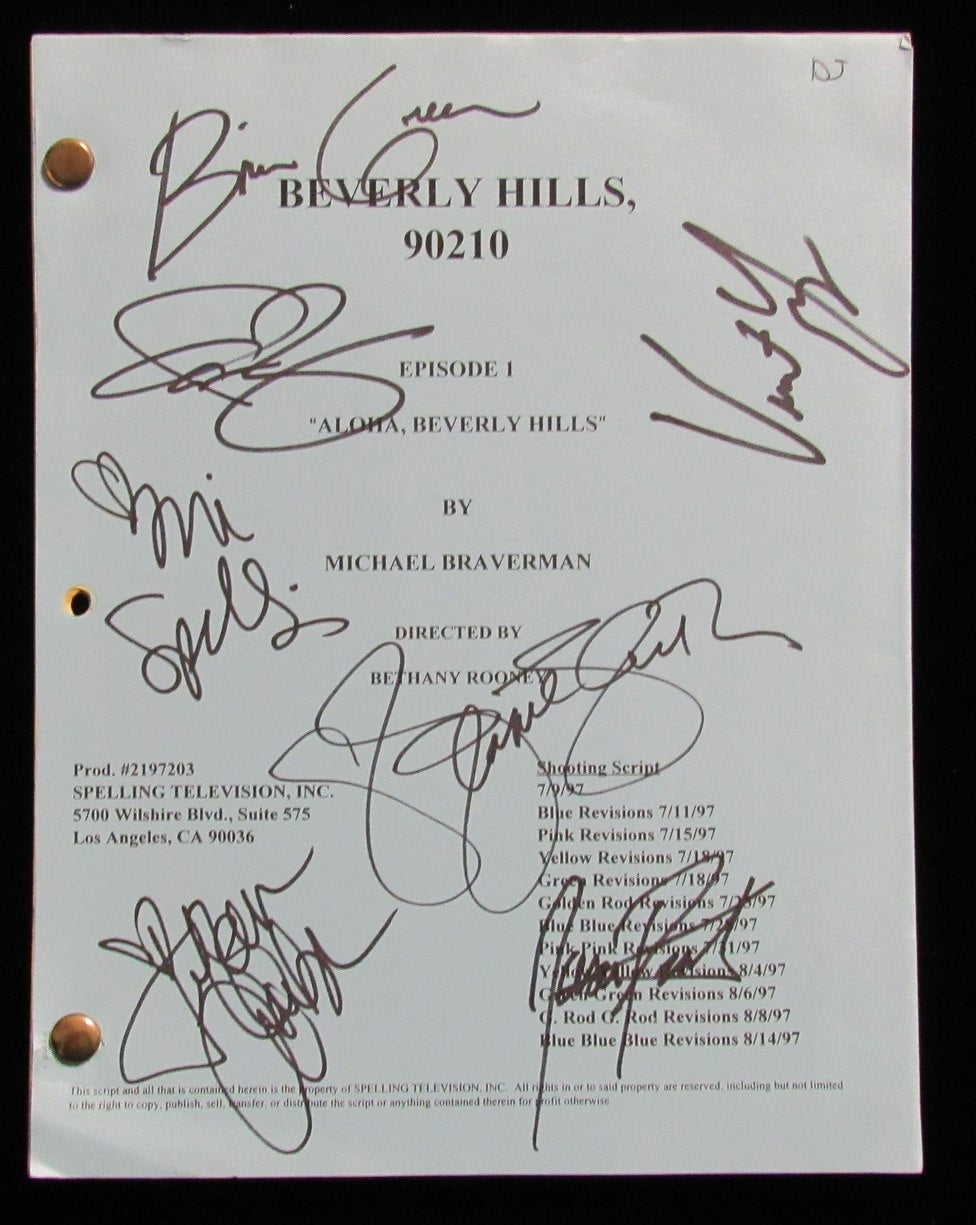 Beverly Hills 90210 Cast Multi-Signed Script "Aloha Beverly Hills" E1 JSA 183667
