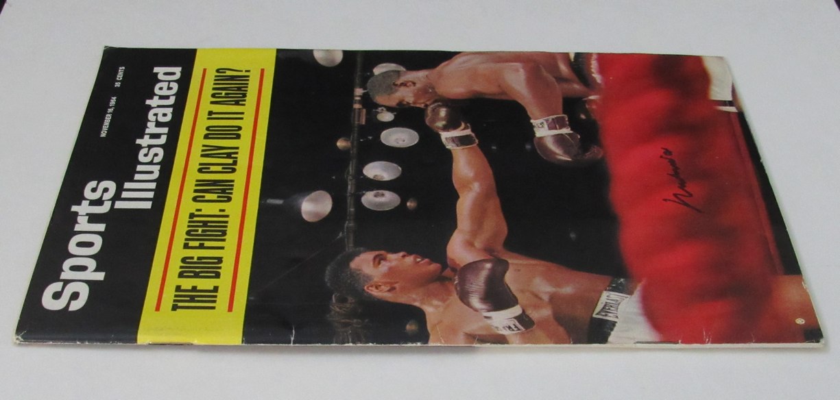 Muhammad Ali Signed GRADE 10 1964 Sports Illustrated Magazine NO LABEL PSA/DNA