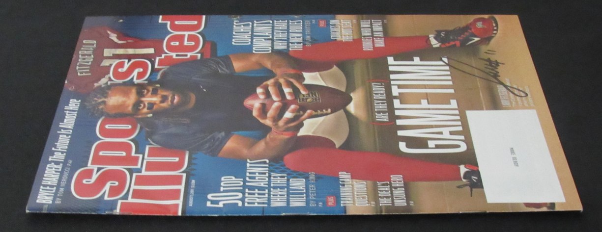 Larry Fitzgerald Signed 2011 Sports Illustrated Magazine NO LABEL JSA 190778