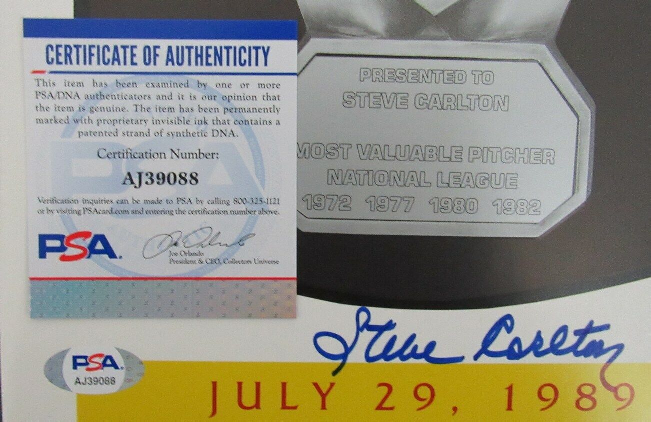 Steve Carlton HOF Phillies Signed/Auto 1989 Carlton Night Program PSA/DNA 164388