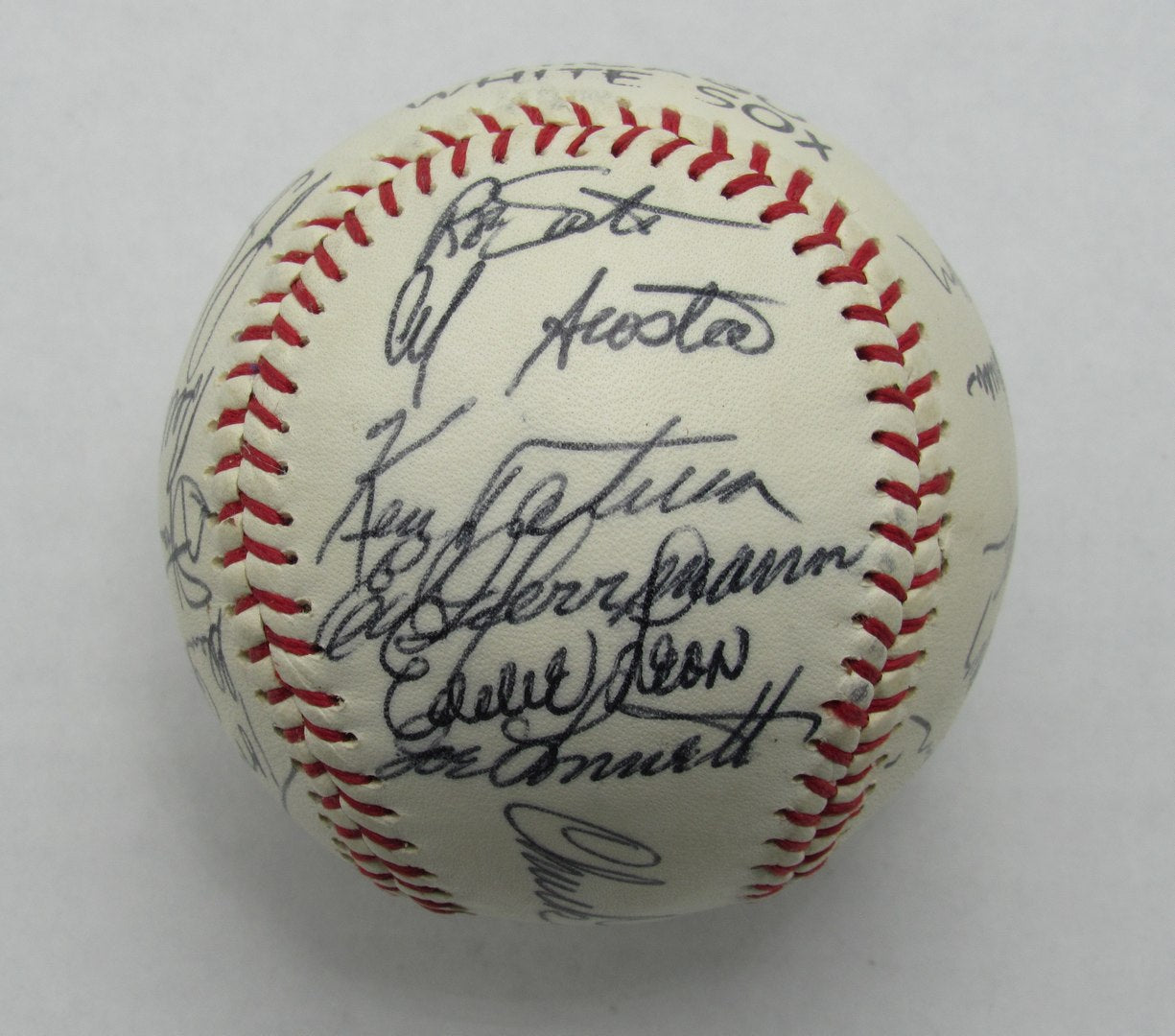 1974 White Sox Team signed by 22 Baseball Santo (HOF) Tanner Allen Wood 184934
