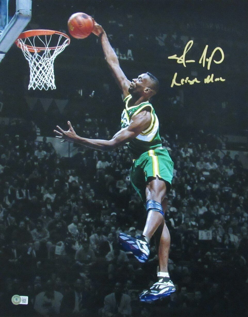 Shawn Kemp Seattle Supersonics Signed/Inscribed 16x20 Photo Beckett 167286