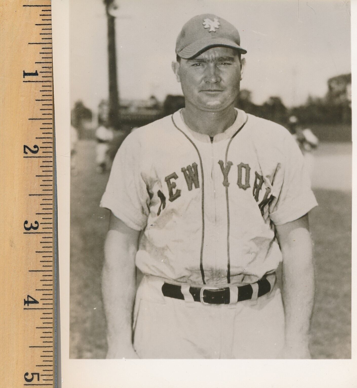 Johnny Mize HOF 4x5 B/W 1942 Press Wire Photo New York Giants