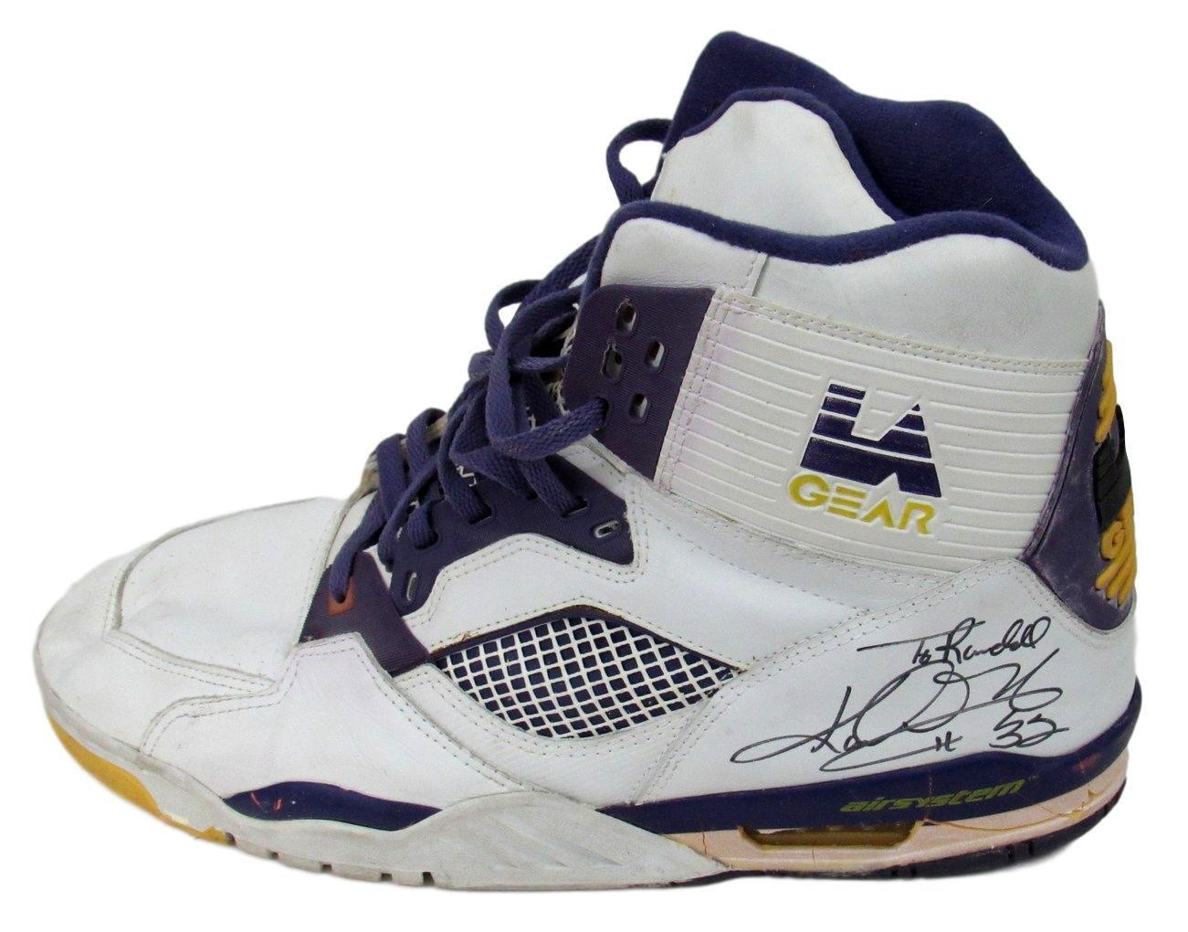 1990 Karl Malone Utah Jazz Signed Game Worn Sneakers Shoes LA Gear RARE 154711