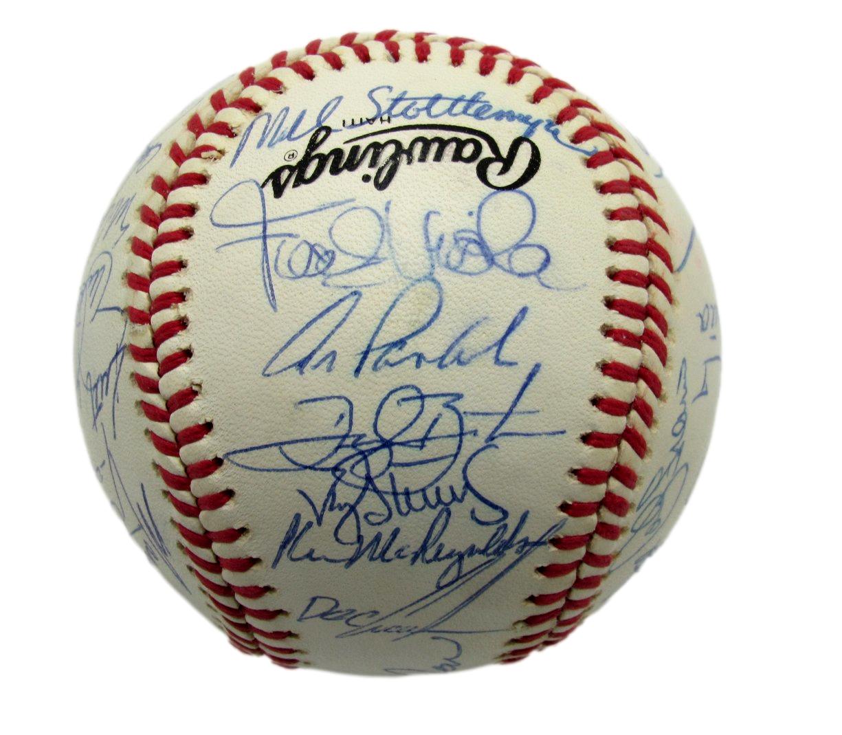 1990 Mets Team Autographed by 32 Harrelson Strawberry Viola ONL Baseball 182804