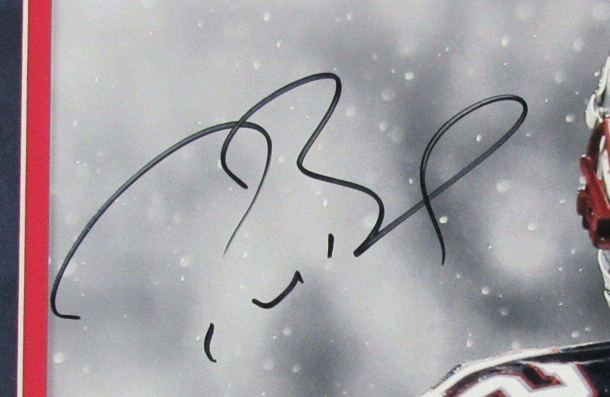 Tom Brady Autographed 16x20 Photo New England Patriots Framed Fanatics 177225