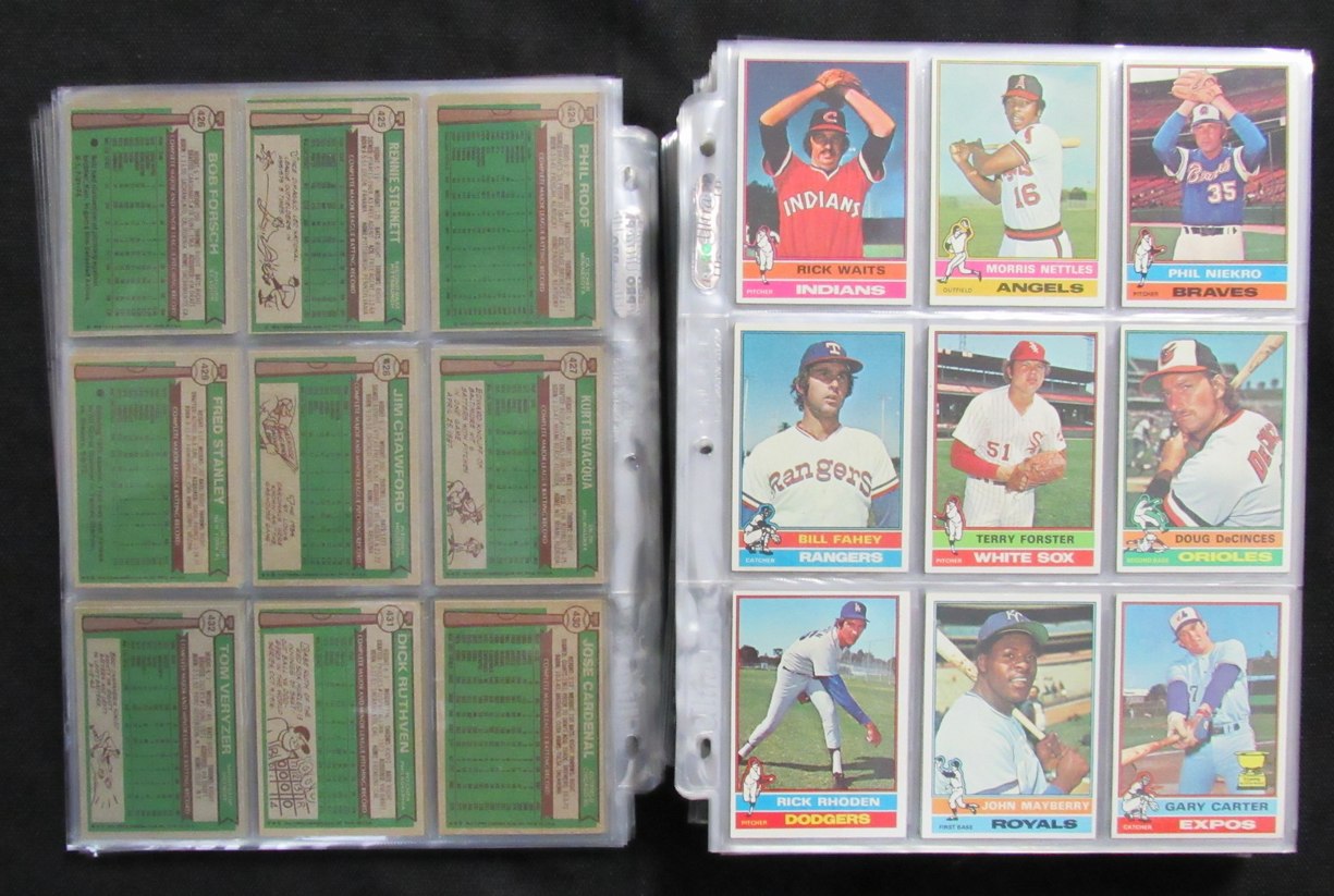 1976 Topps Baseball Complete Set (660) w/Traded (44) Brettt RC Yount RC 189823
