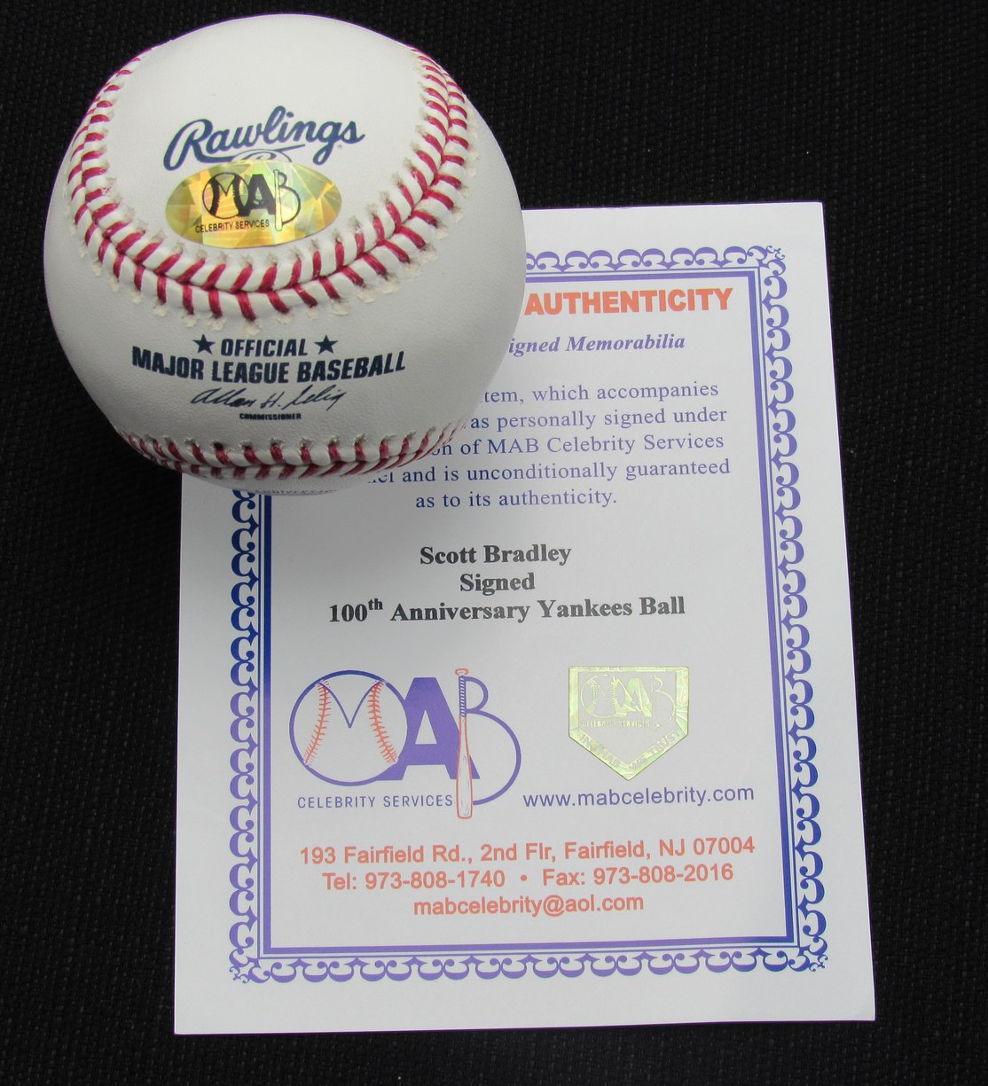 Scott Bradley Signed/Auto Yankees 100th OML Baseball MAB 187049