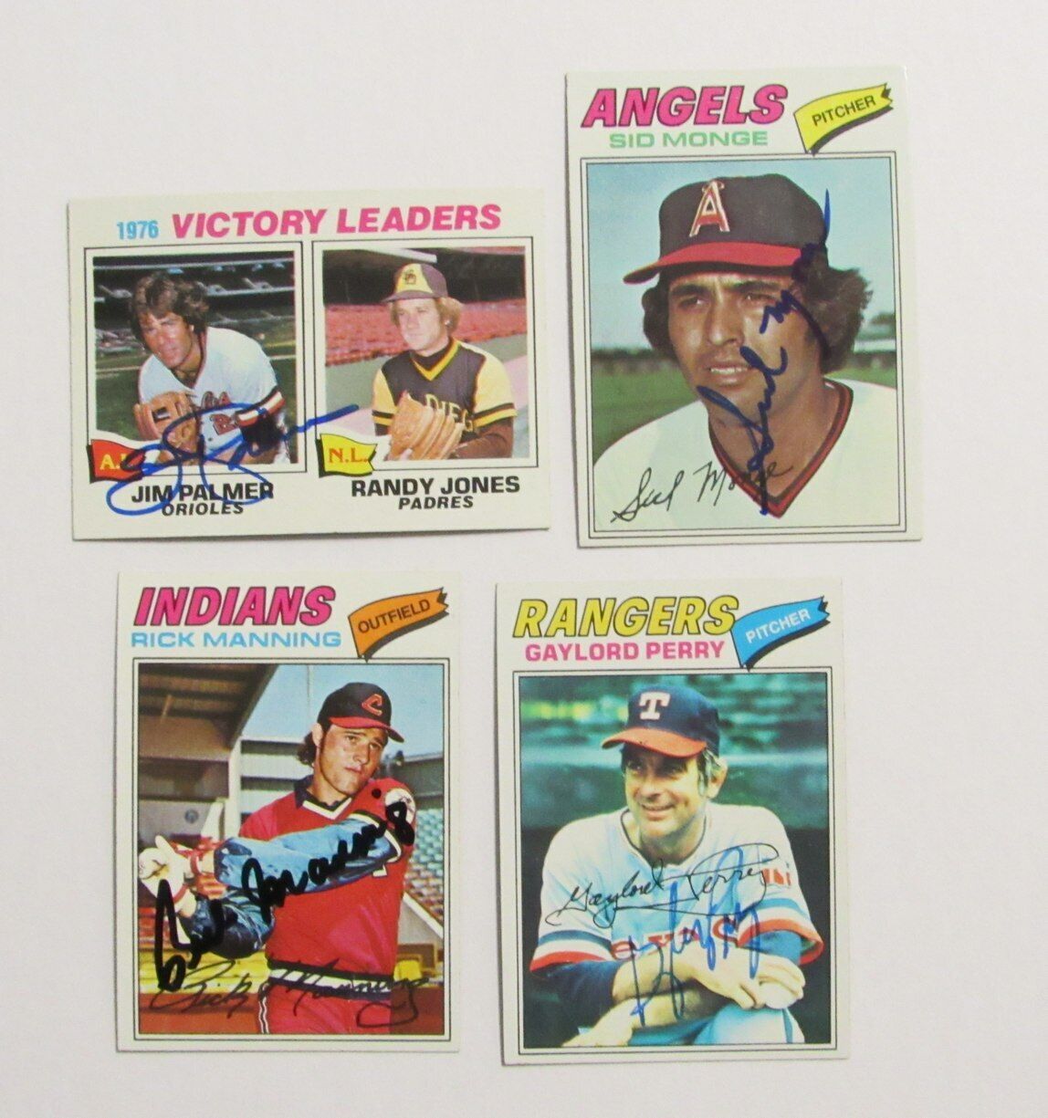 Lot of 9 Signed/Auto 1977 TOPPS Baseball Cards Palmer Perry Robinson 166763