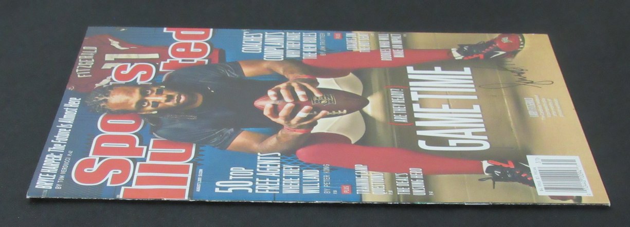 Larry Fitzgerald Signed 2011 Sports Illustrated Magazine NO LABEL JSA 190770