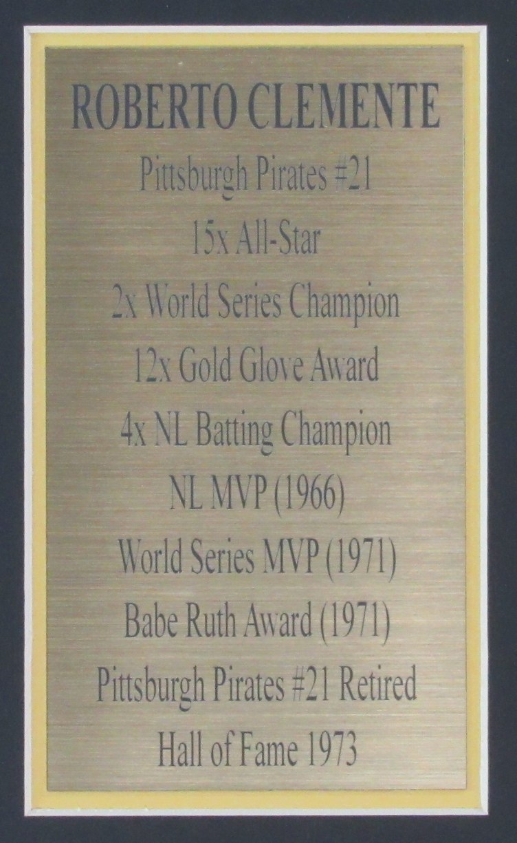 Roberto Clemente Laser Engraved Signature w/ Photo Collage Pirates Framed 191615