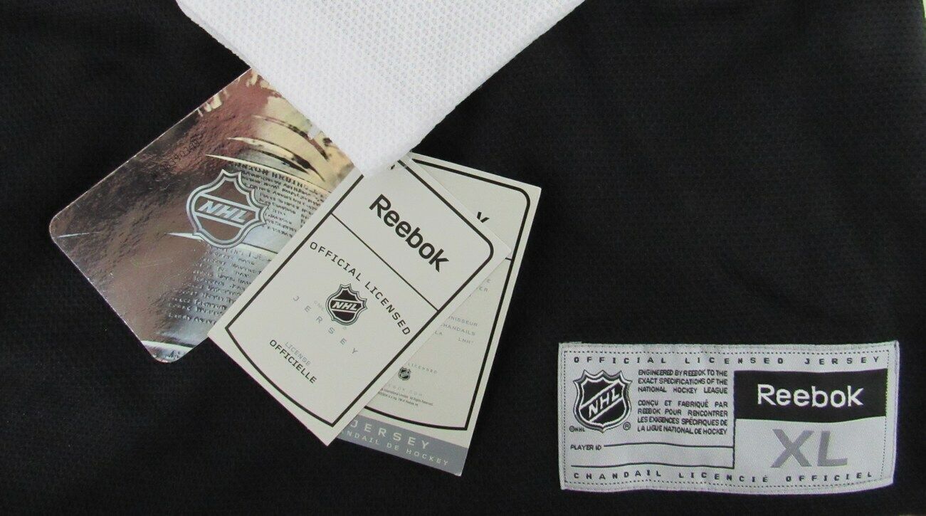 Eric Fehr Signed Penguins Reebok Hockey Authentic Team Jersey Penguins 163112