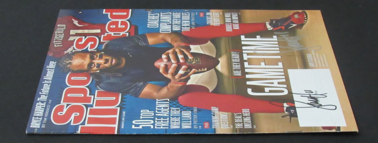 Larry Fitzgerald Signed 2011 Sports Illustrated Magazine NO LABEL JSA 190779