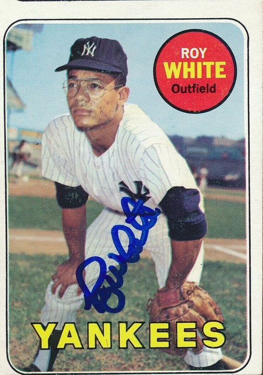 Roy White Yankees Signed/Autographed 1969 Topps Baseball Card #25 162305