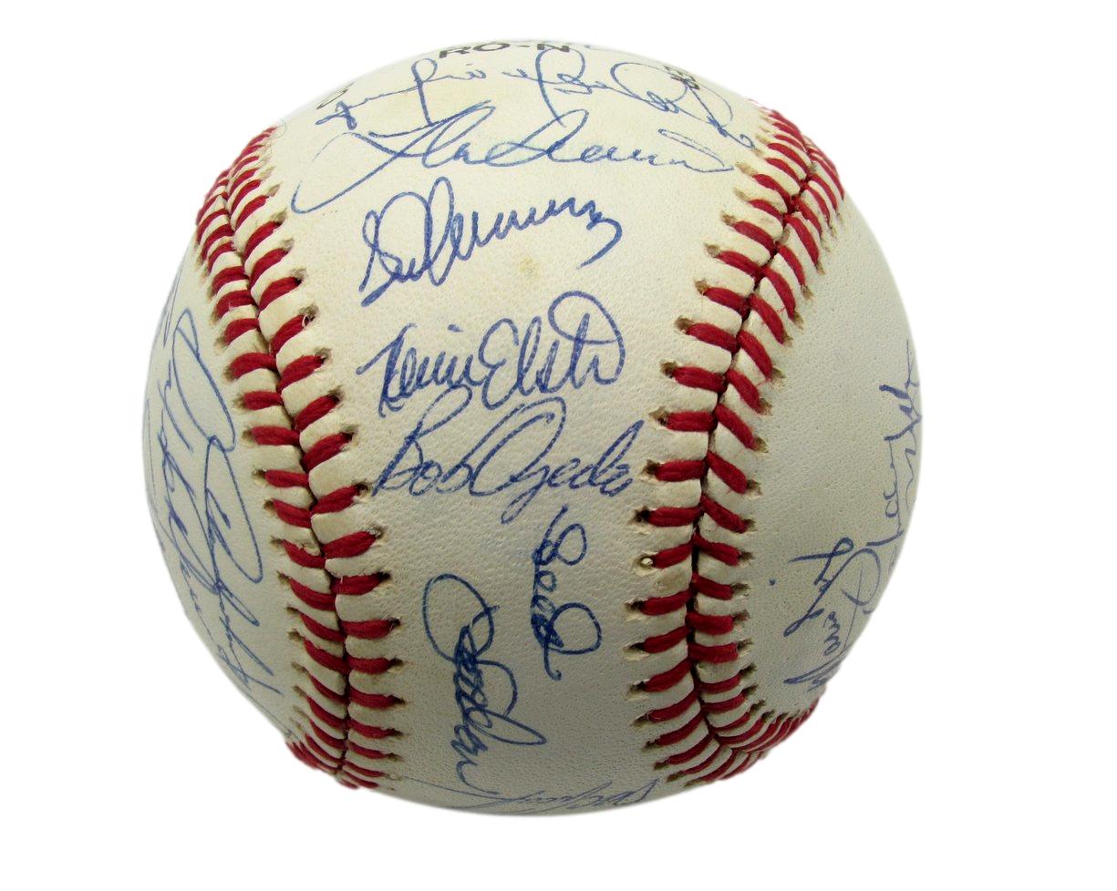 1990 Mets Team Autographed by 32 Harrelson Strawberry Viola ONL Baseball 182804