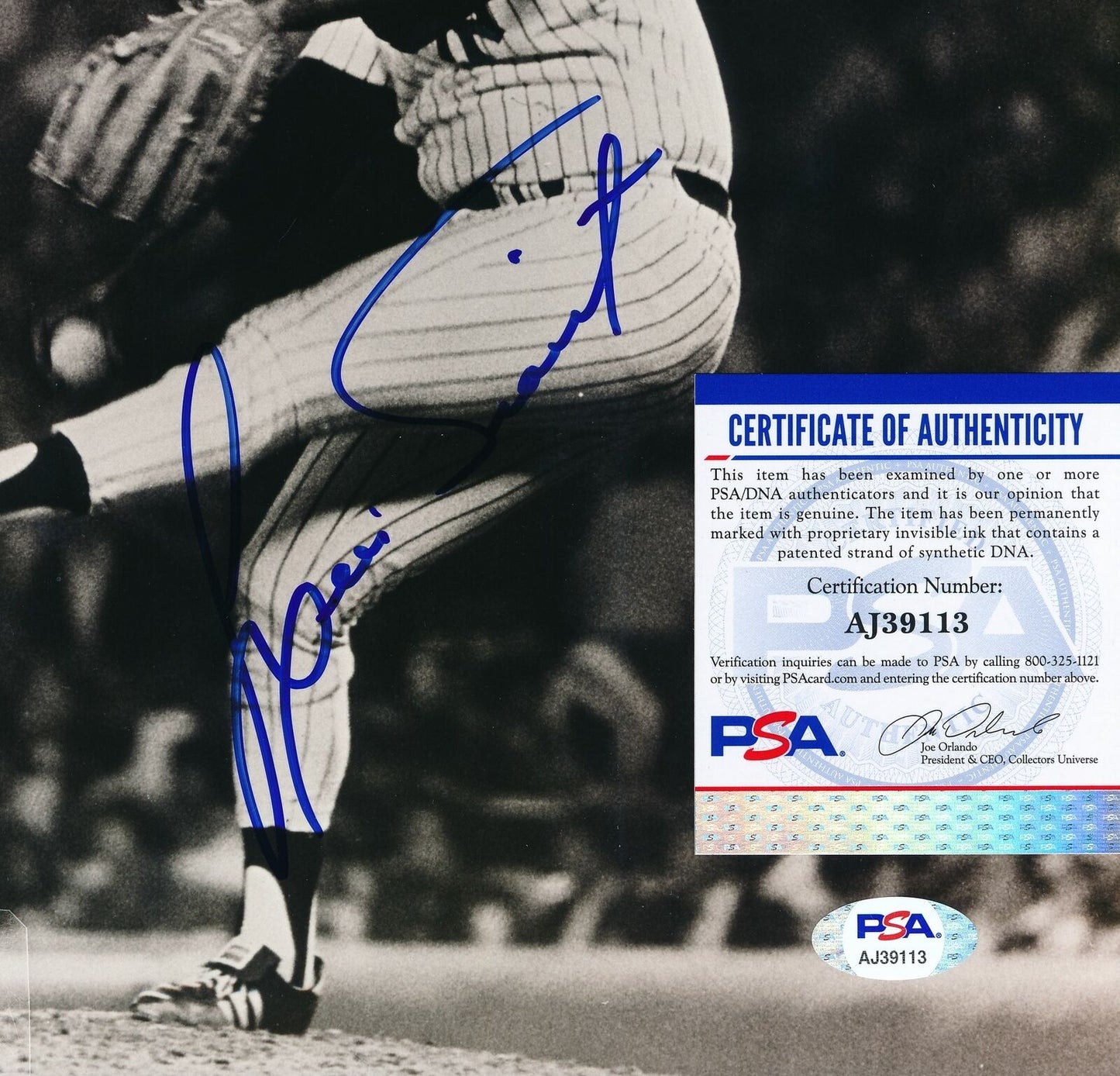 Luis Tiant New York Yankees Signed/Autographed 8x10 Photo PSA/DNA 164289