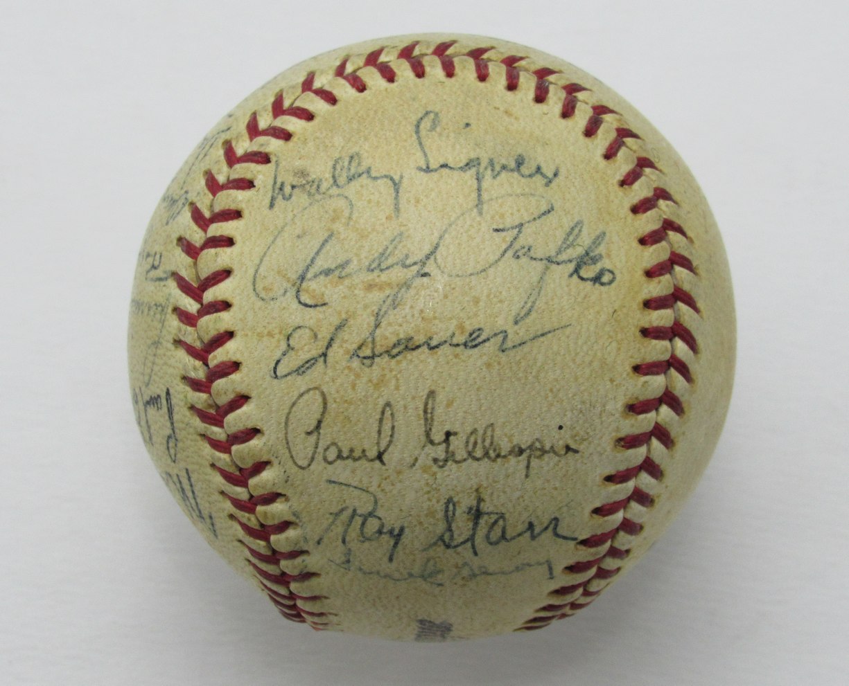 1945 NL Champion Cubs Team signed by 22 OL Baseball Grimm Hack Pafko 184932