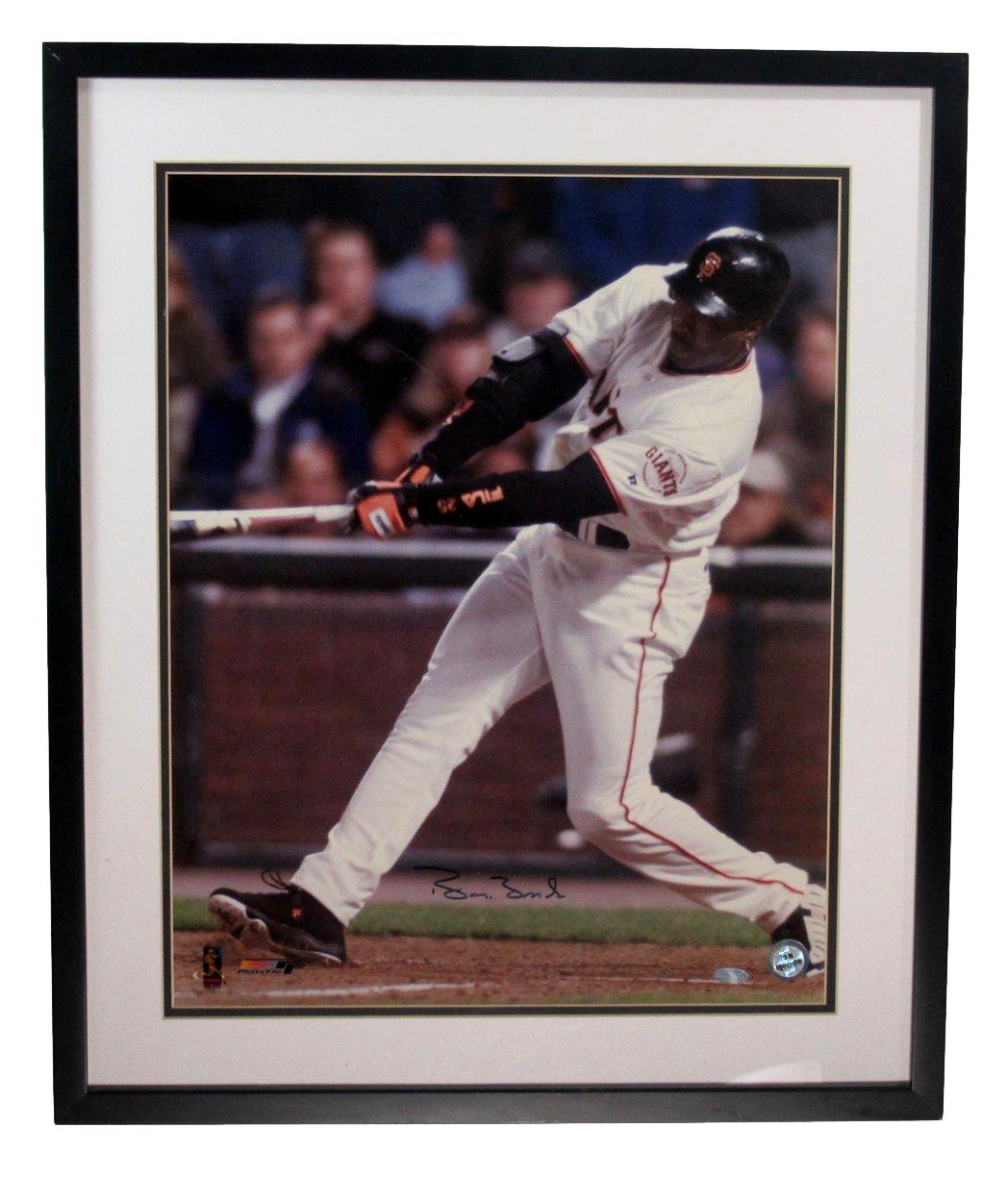 Barry Bonds San Francisco Giants Autographed 16x20 Photo Framed Steiner189606