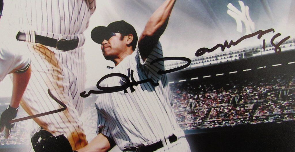 Johnny Damon Yankees Signed/Autographed 11x14 Color Photo PSA/DNA 139985