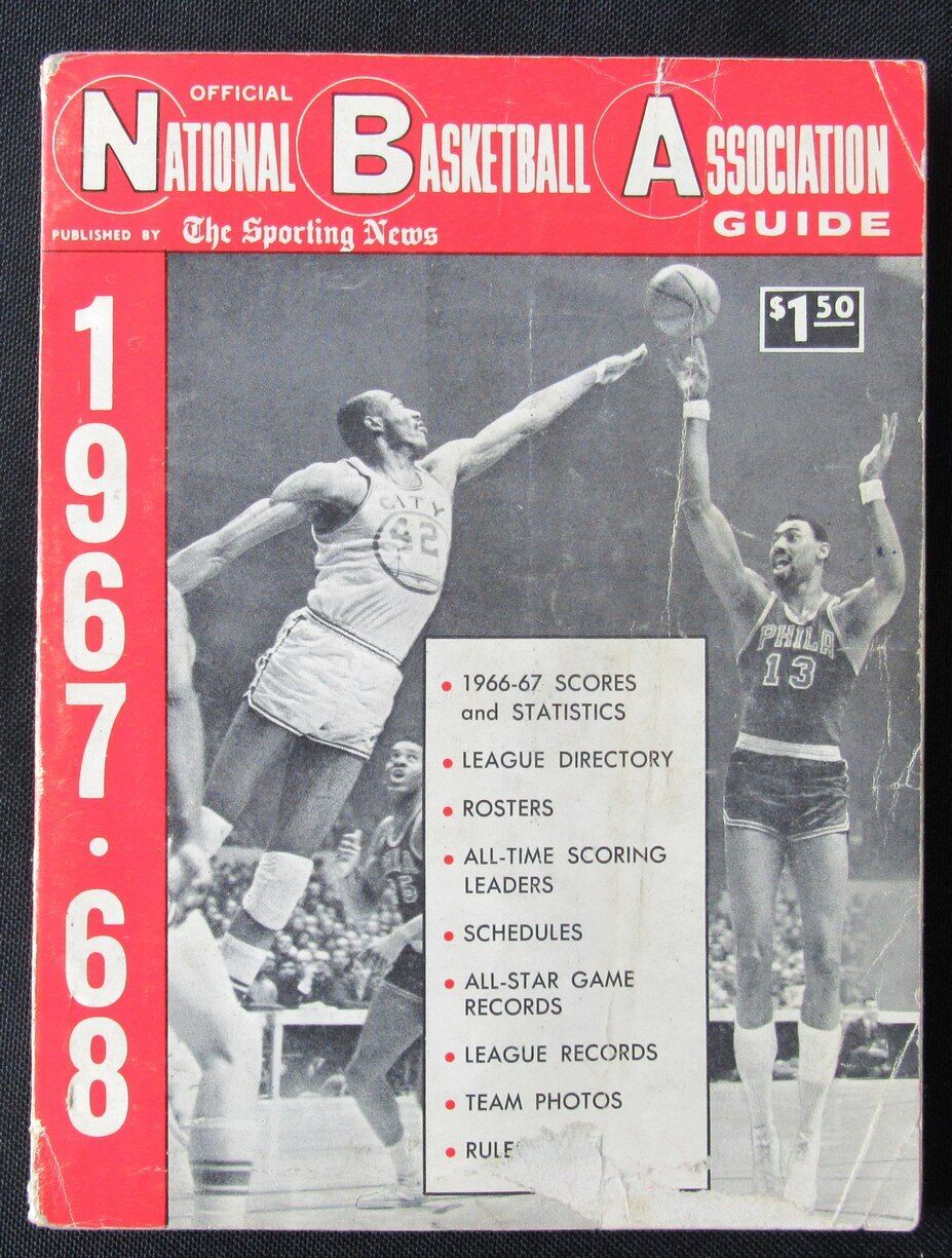 1967-68 The Sporting News NBA Wilt Chamberlain  Guide 176585