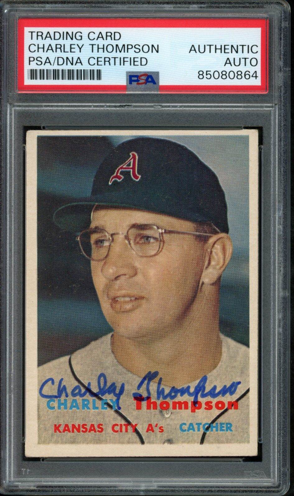 1957 TOPPS Charles Thompson #142 Auth Card Signed KC A's PSA/DNA 184112