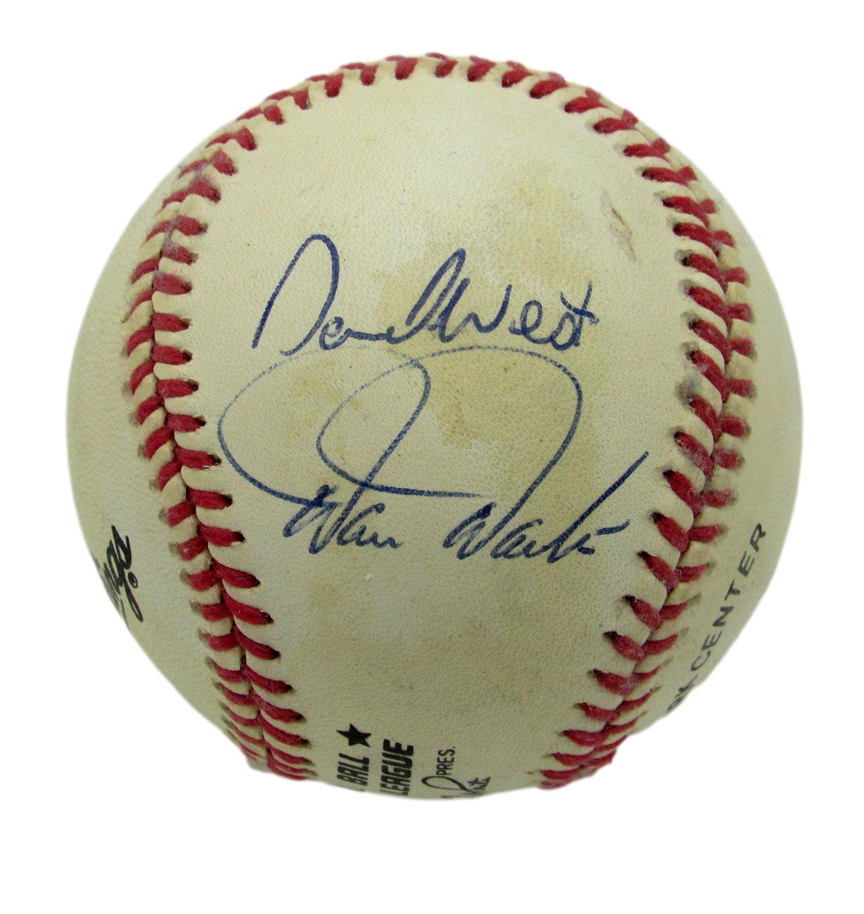 1993-94 Phillies Team Signed by 6 ONL Baseball Daulton Fregosi Schilling 158917