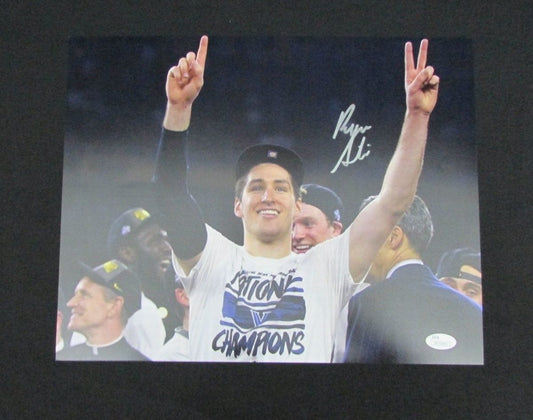 Ryan Arcidiacono Villanova 2016 National Champs Signed 11x14 Photo JSA 134583