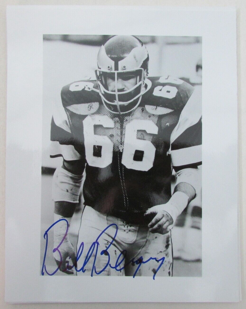 Lot of 9 Vintage Bill Bergey Philadelphia Eagles Signed 8x10 B/W Photo 157581