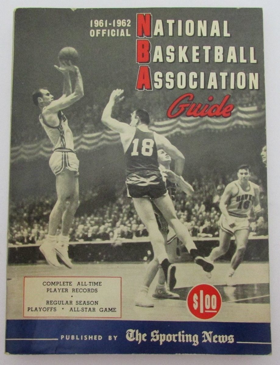 1961-62 The Sporting News Official NBA Guide Original 128158