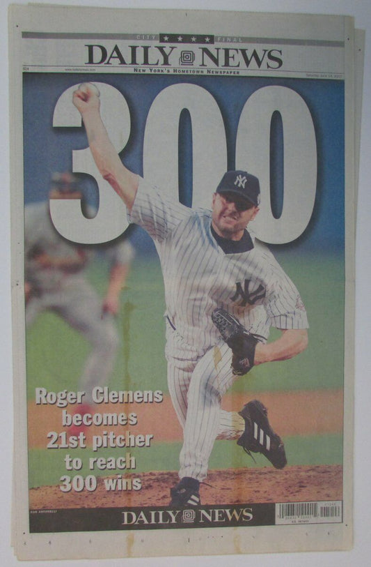 Roger Clemens Yankees/Red Sox 300 Wins 2003 Daily News Newspaper 147883