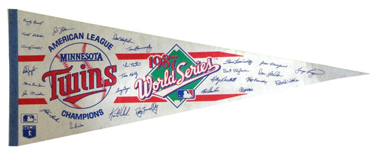Vintage 1987 Minnesota Twins World Series Baseball 30x12 Felt Pennant
