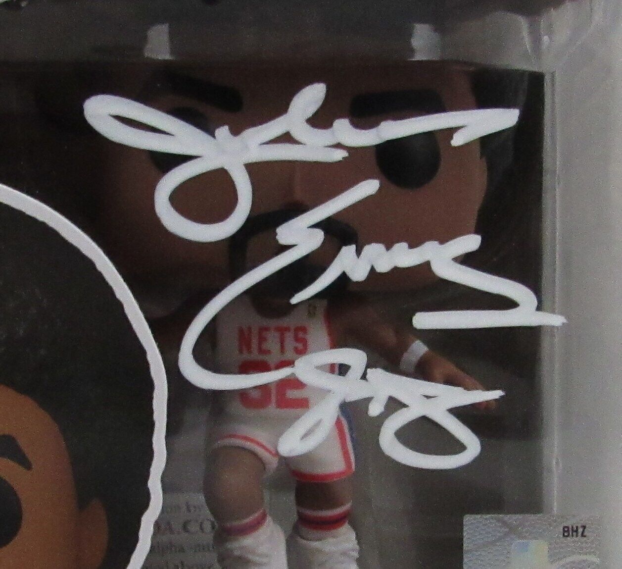 Julius Erving HOF Autographed Funko POP! Figurine #107 76ers JSA 175837