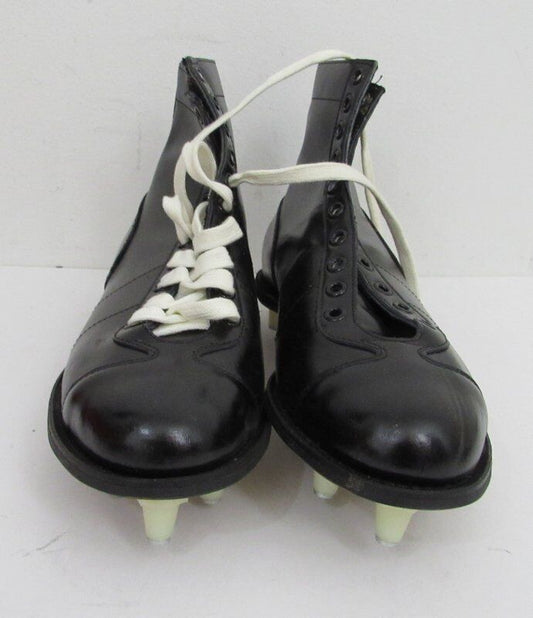 Pair of Vintage Wilson Riteweight Black Football Cleats Size 8  NIB 182907