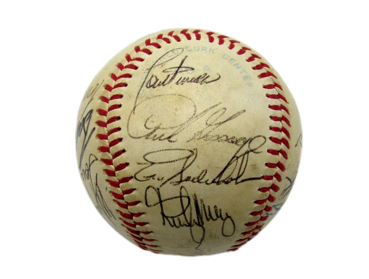 1980 Yankees OAL Team Signed Baseball (16) Reggie Jackson Gossage HOFers 192210